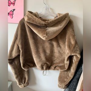 SOLD Cropped sherpa teddy bear hoodie with cinch waist
